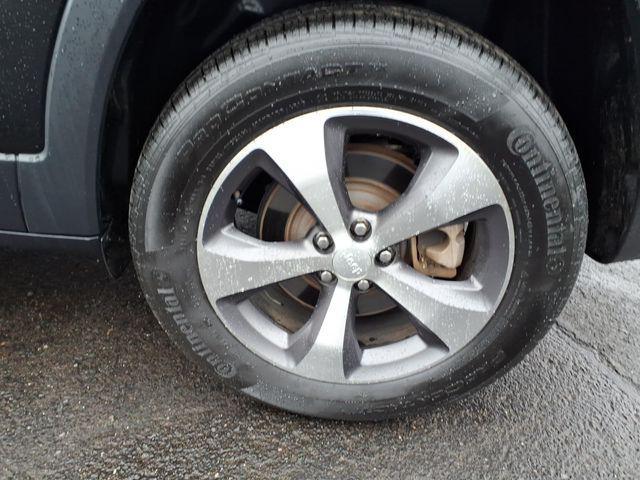 used 2022 Jeep Cherokee car, priced at $24,280