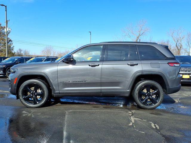 used 2023 Jeep Grand Cherokee car, priced at $32,968