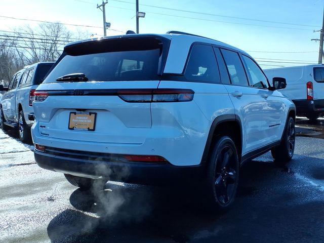 used 2023 Jeep Grand Cherokee car, priced at $31,939