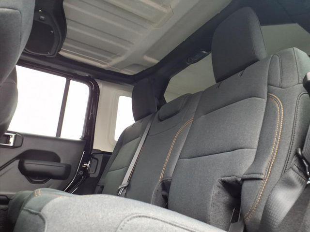 new 2026 Jeep Wrangler car, priced at $42,632