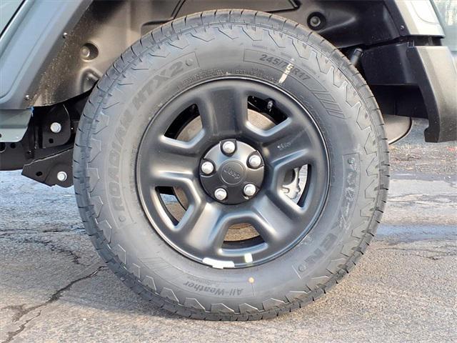 new 2026 Jeep Wrangler car, priced at $42,918