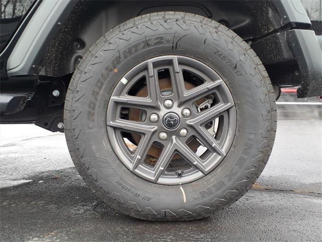 new 2026 Jeep Wrangler car, priced at $47,583