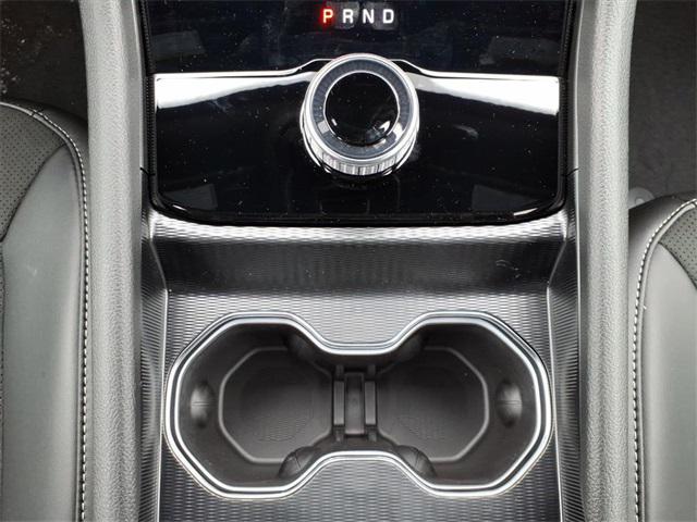 new 2025 Jeep Grand Cherokee car, priced at $38,923