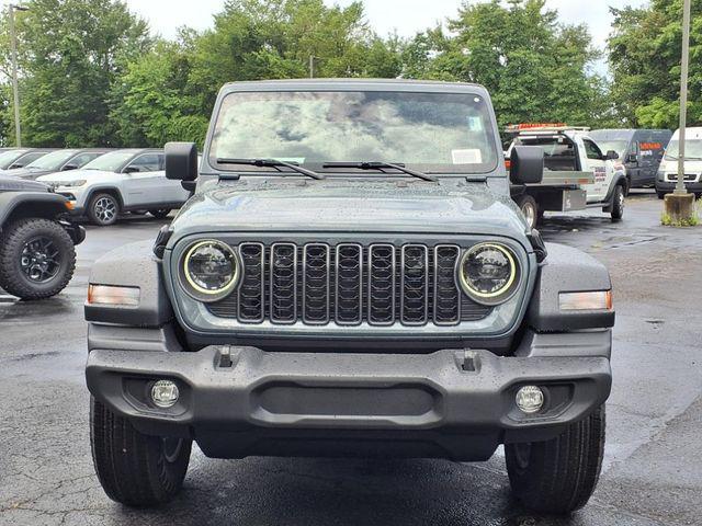 new 2025 Jeep Wrangler car, priced at $45,812