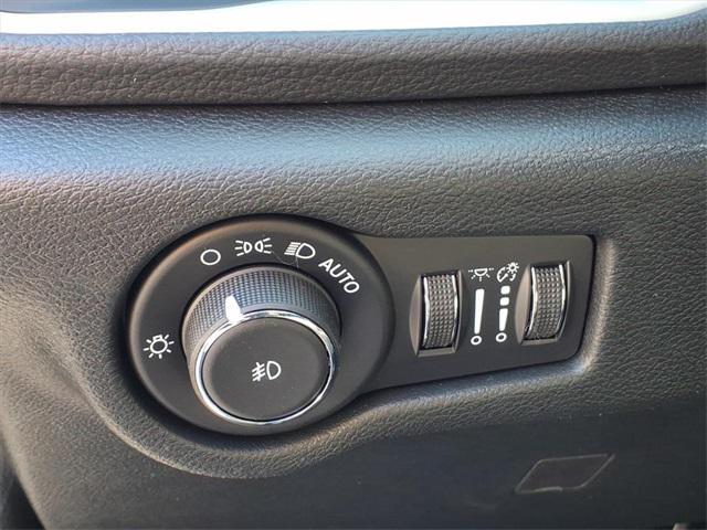 new 2026 Chrysler Pacifica car, priced at $42,314