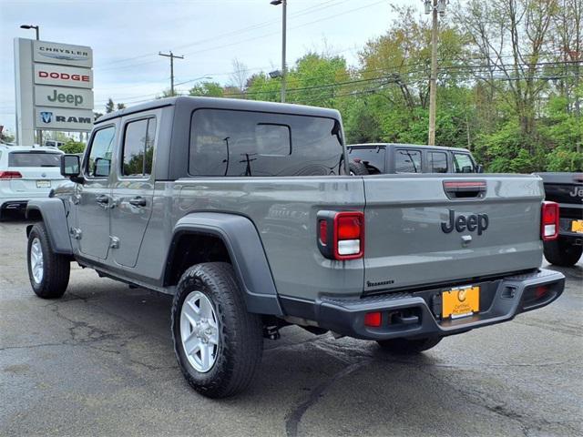 used 2023 Jeep Gladiator car, priced at $28,633