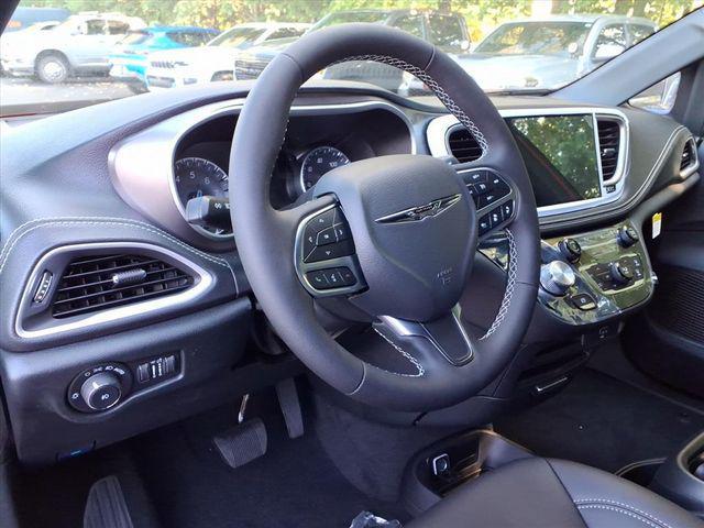 new 2026 Chrysler Pacifica car, priced at $42,927