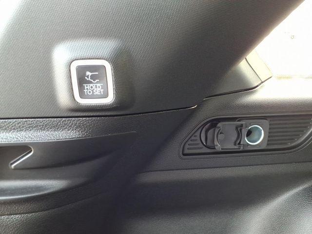 new 2025 Jeep Grand Cherokee car, priced at $40,874