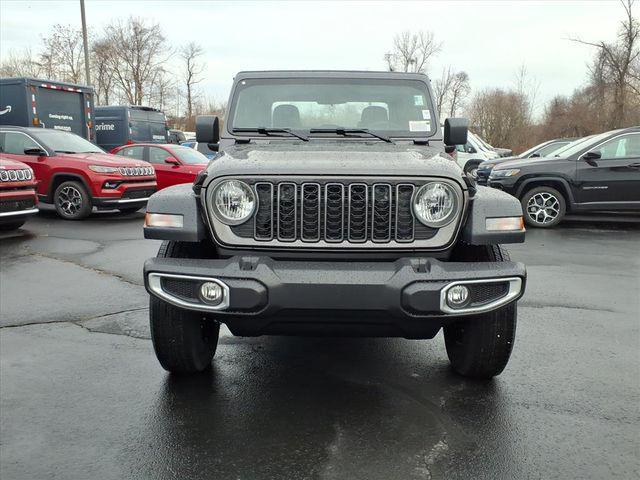 new 2026 Jeep Gladiator car, priced at $39,673