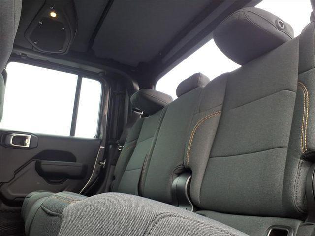 new 2026 Jeep Gladiator car, priced at $39,673