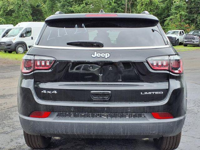 new 2025 Jeep Compass car, priced at $30,524