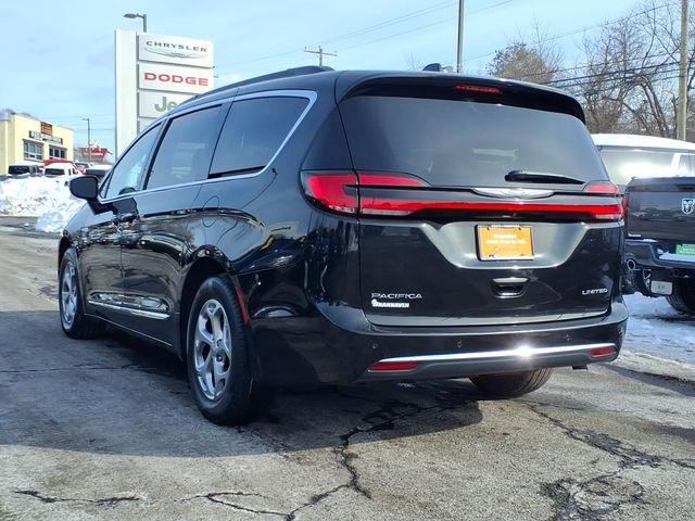 used 2023 Chrysler Pacifica car, priced at $32,545