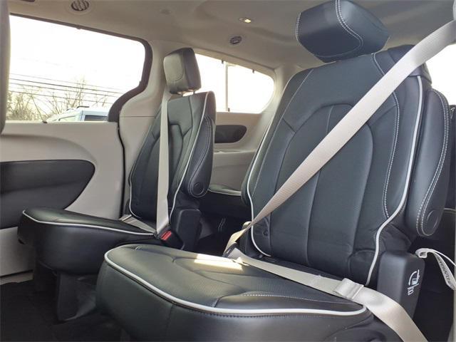 used 2023 Chrysler Pacifica car, priced at $32,645
