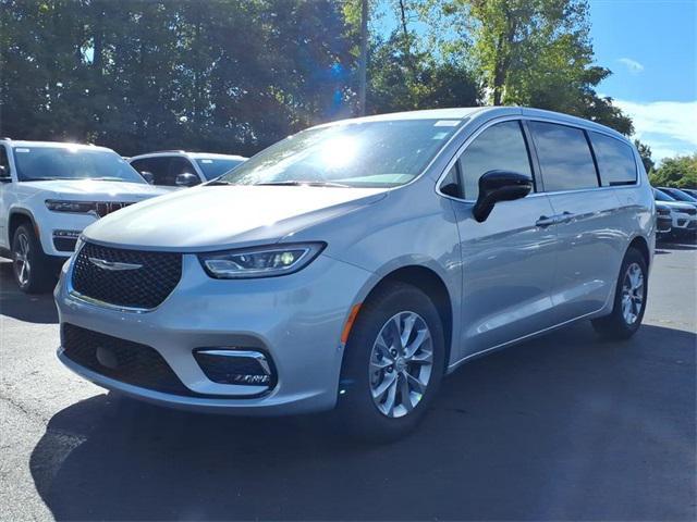 new 2026 Chrysler Pacifica car, priced at $43,615