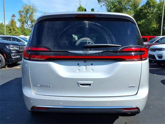 new 2026 Chrysler Pacifica car, priced at $43,615