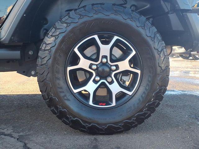 used 2022 Jeep Wrangler Unlimited car, priced at $32,134