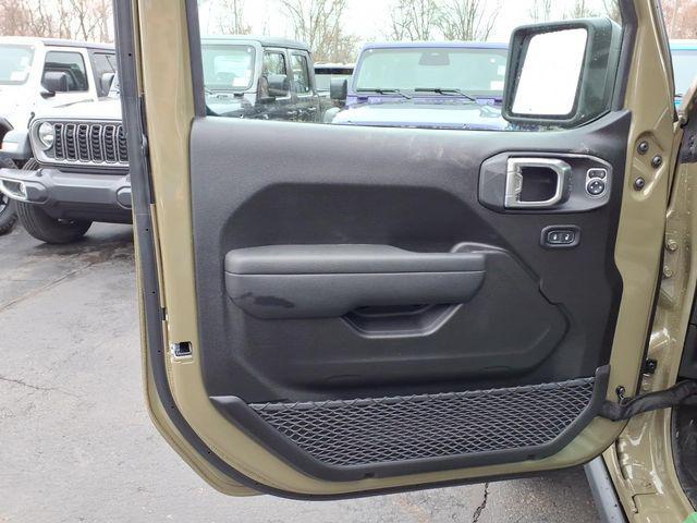 new 2026 Jeep Gladiator car, priced at $51,873