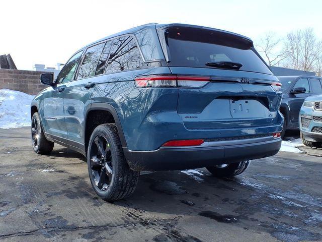 new 2026 Jeep Grand Cherokee car, priced at $44,528