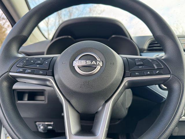 new 2025 Nissan Versa car, priced at $19,297