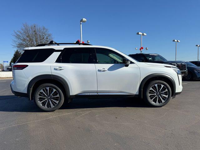 new 2026 Nissan Pathfinder car, priced at $49,837