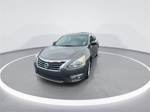 used 2015 Nissan Altima car, priced at $9,799
