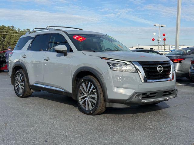 used 2022 Nissan Pathfinder car, priced at $28,499