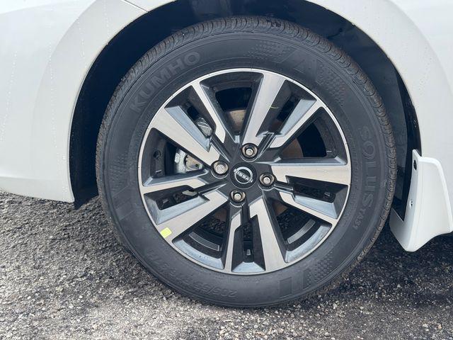 new 2025 Nissan Versa car, priced at $19,297