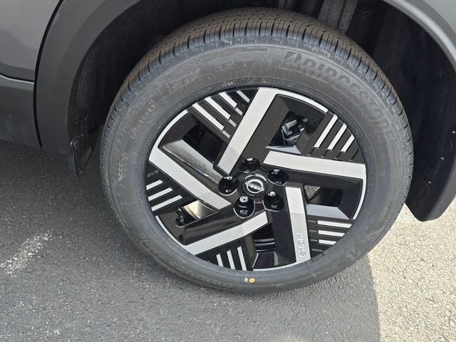 new 2026 Nissan Kicks car, priced at $23,959
