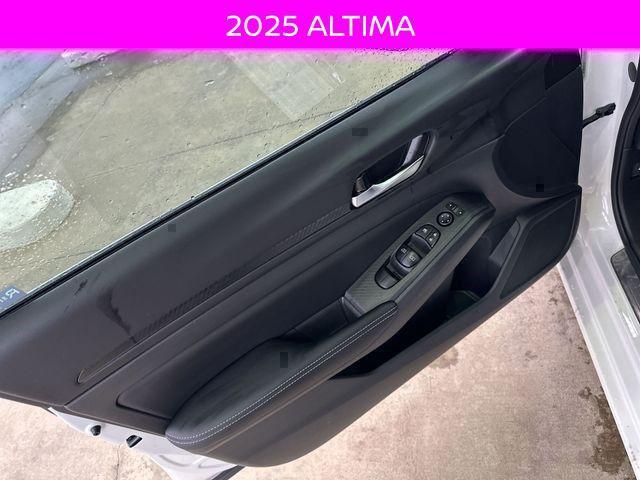 new 2025 Nissan Altima car, priced at $23,747