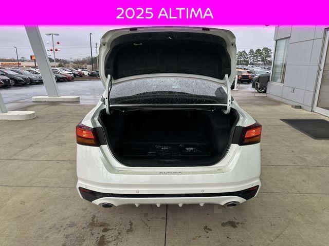 new 2025 Nissan Altima car, priced at $23,747