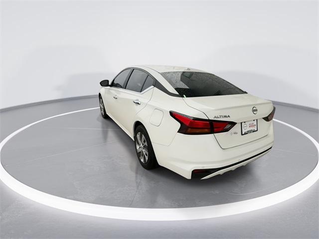 new 2025 Nissan Altima car, priced at $26,008