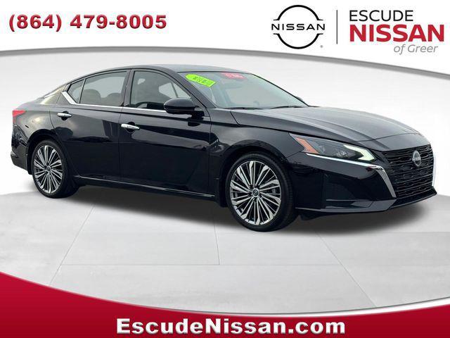 used 2024 Nissan Altima car