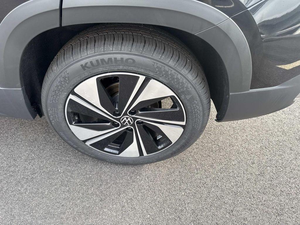 new 2026 Volkswagen Taos car, priced at $33,668