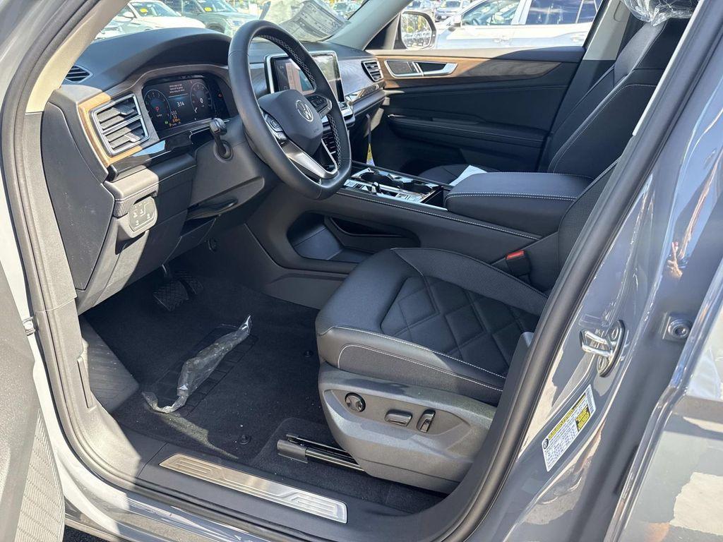 new 2026 Volkswagen Atlas car, priced at $47,269