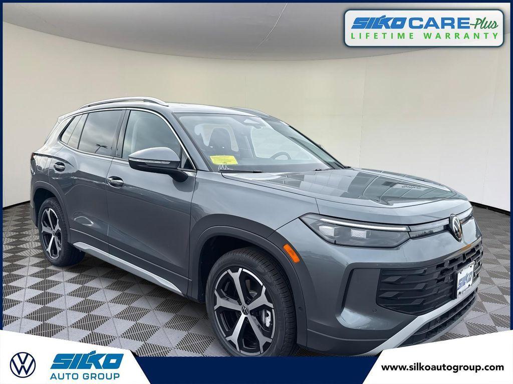 new 2025 Volkswagen Tiguan car, priced at $35,355