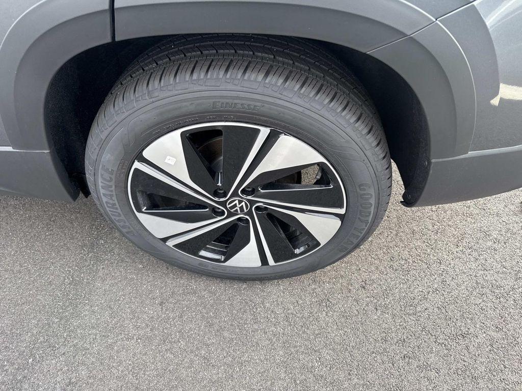 new 2026 Volkswagen Taos car, priced at $33,285