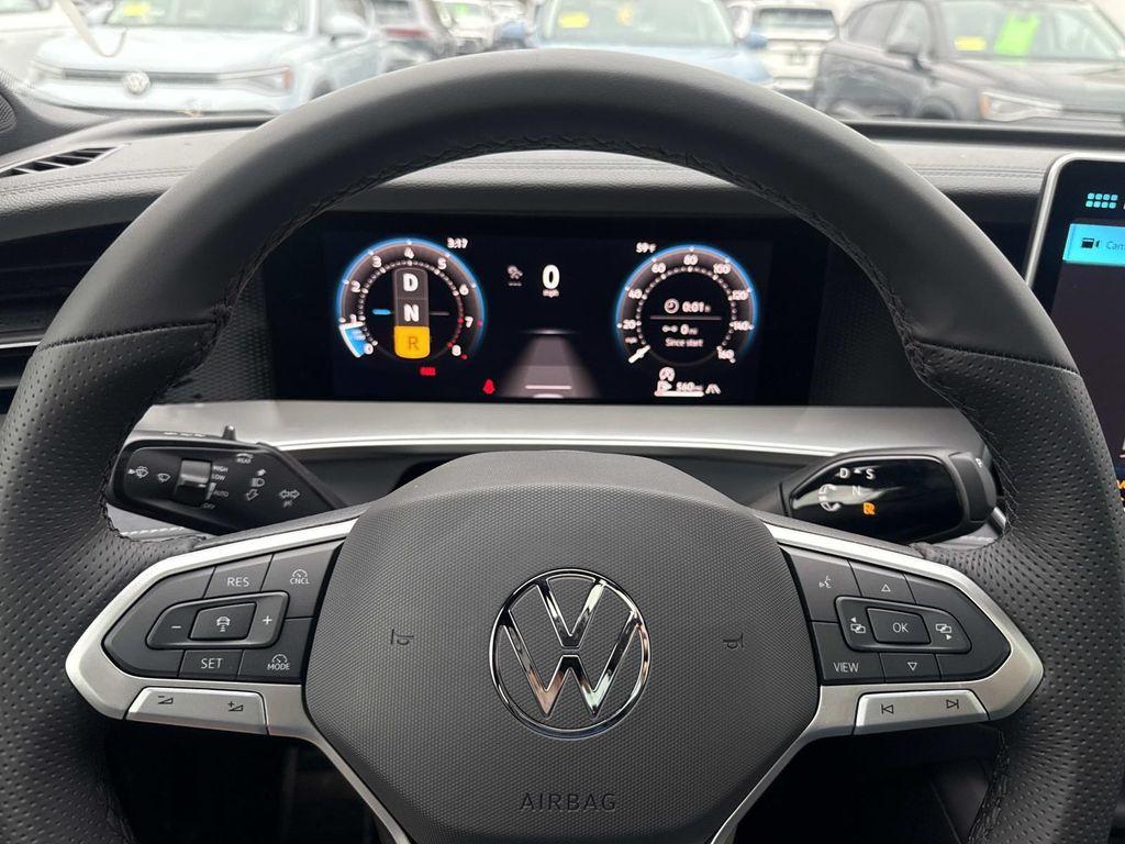 new 2025 Volkswagen Tiguan car, priced at $37,820