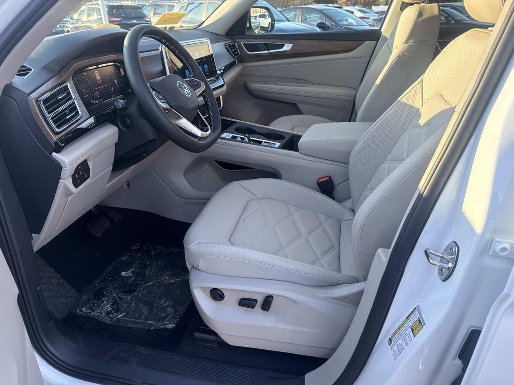 new 2026 Volkswagen Atlas car, priced at $42,854