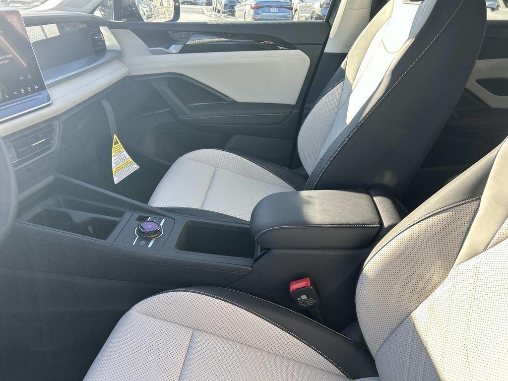 new 2026 Volkswagen Tiguan car, priced at $36,325