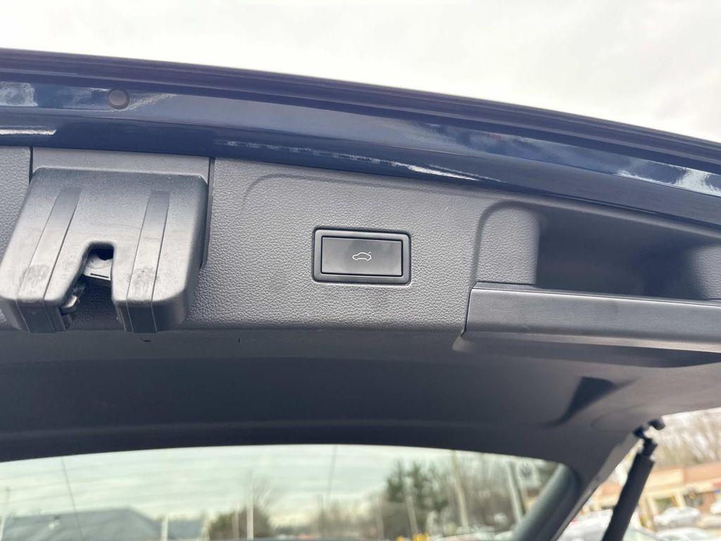 used 2022 Volkswagen Atlas car, priced at $30,912