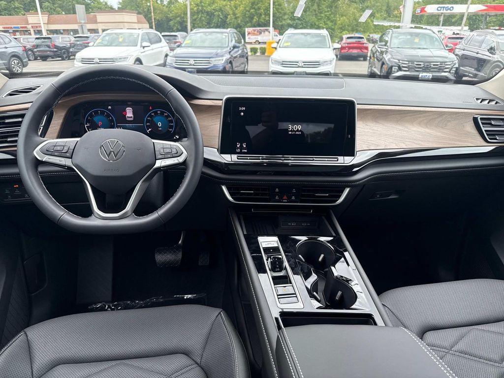 new 2026 Volkswagen Atlas car, priced at $48,476