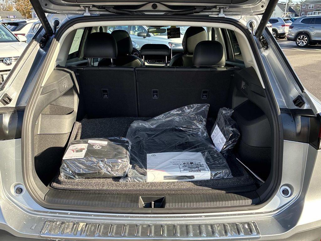 new 2026 Volkswagen Tiguan car, priced at $37,262