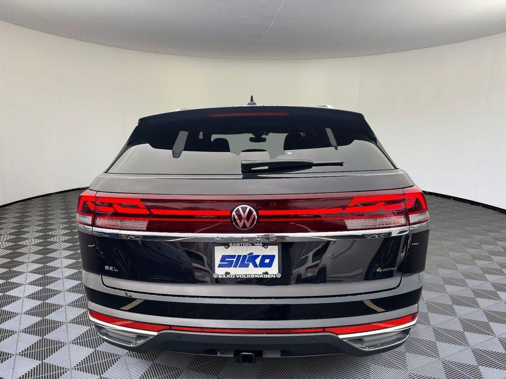 new 2026 Volkswagen Atlas Cross Sport car, priced at $49,825