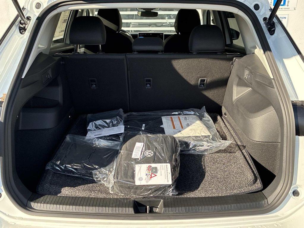 new 2026 Volkswagen Tiguan car, priced at $33,380