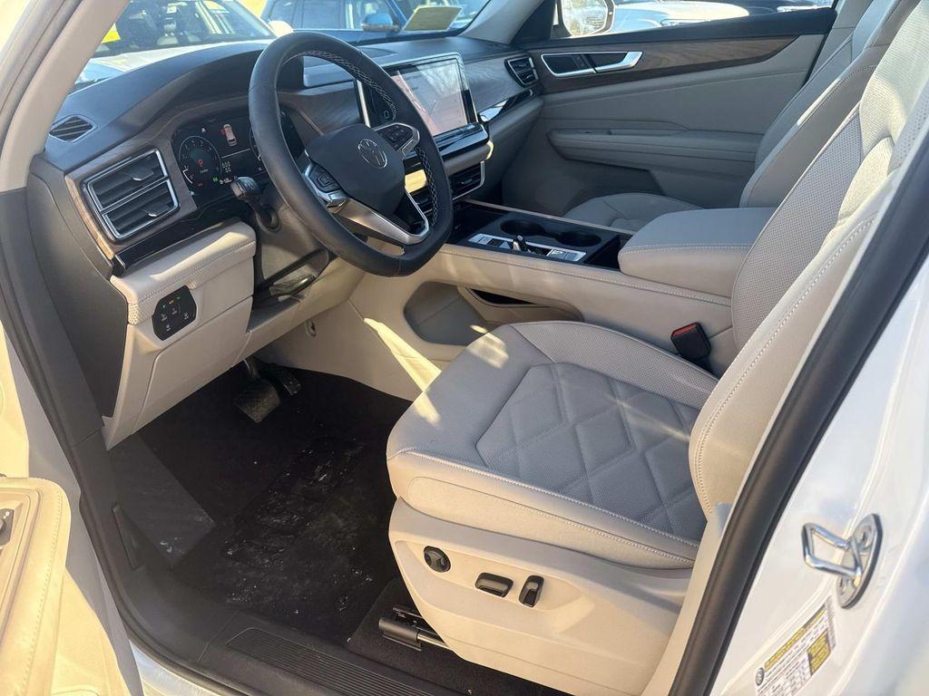 new 2026 Volkswagen Atlas car, priced at $42,715