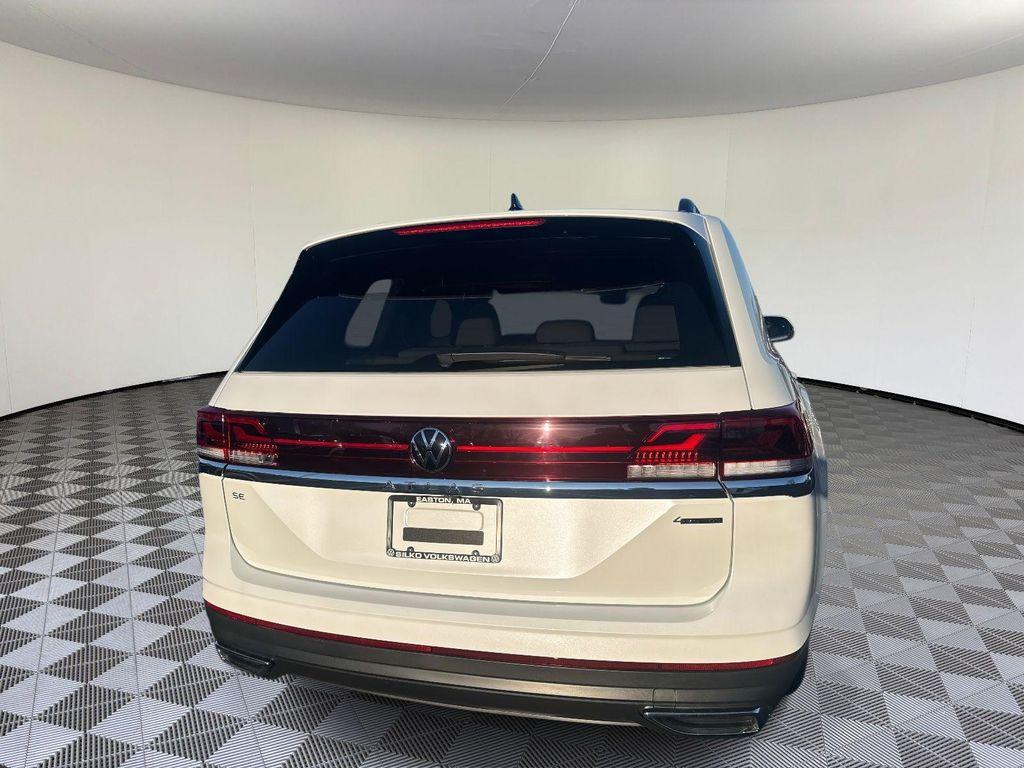 new 2026 Volkswagen Atlas car, priced at $42,715