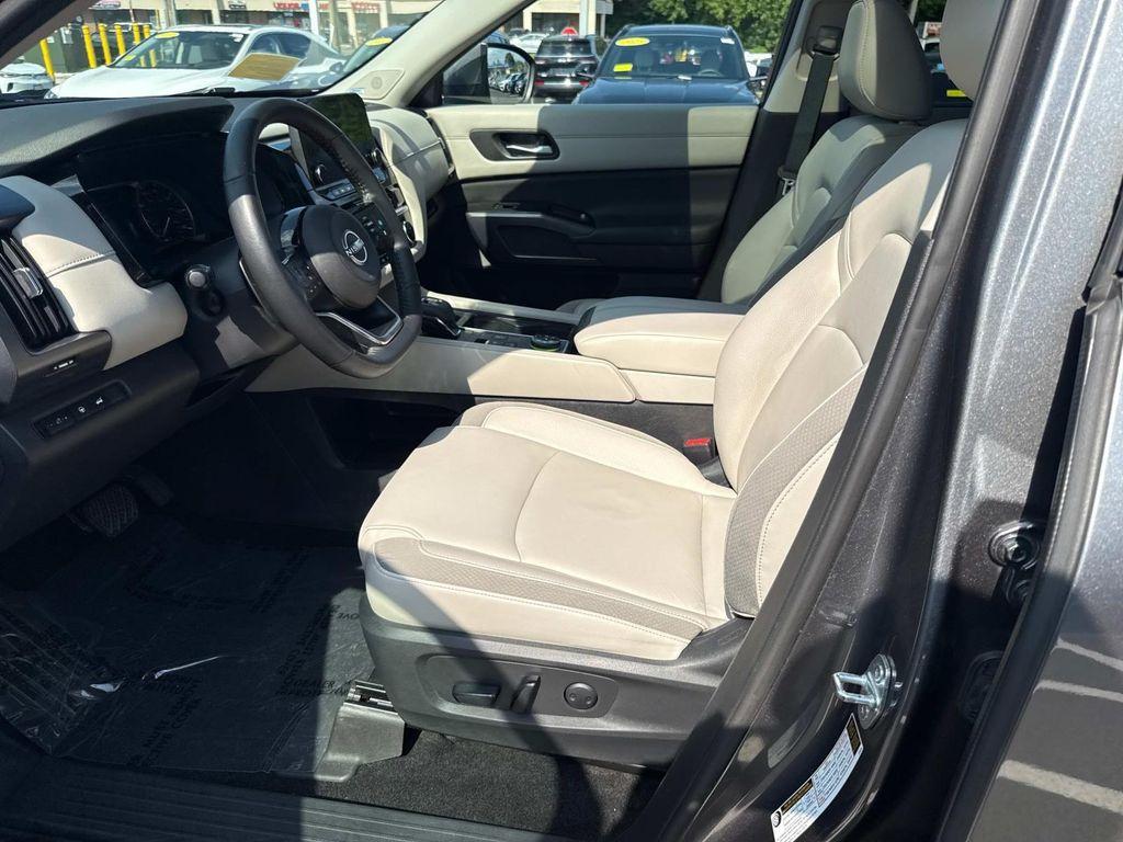 used 2022 Nissan Pathfinder car, priced at $19,489