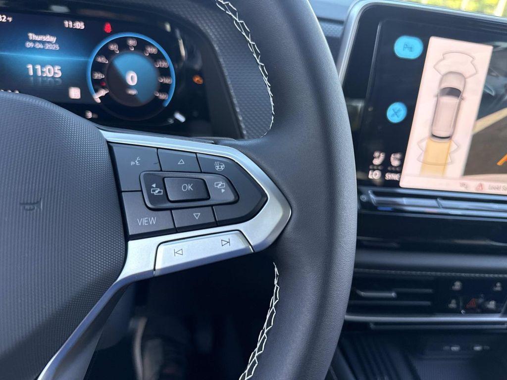 new 2026 Volkswagen Atlas Cross Sport car, priced at $50,276