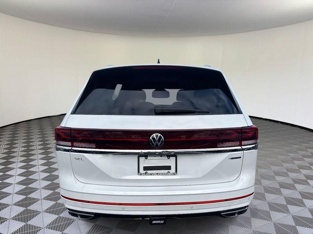 new 2026 Volkswagen Atlas car, priced at $55,714