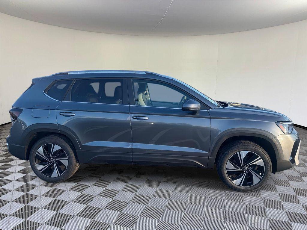 new 2026 Volkswagen Taos car, priced at $33,111